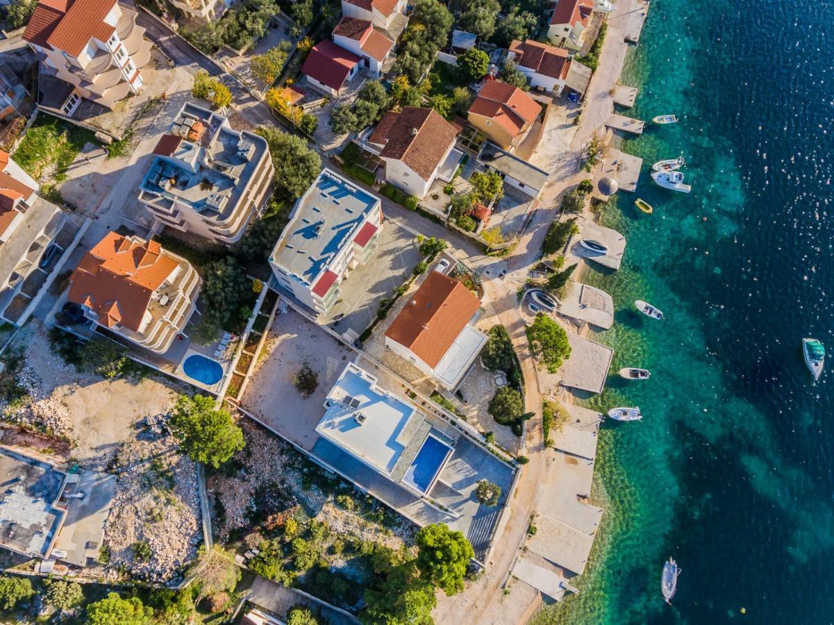 Apartamenty Z Basenem Ilja Rogoznica (Sibenik-Knin) Extérieur photo