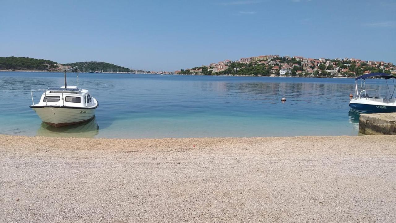 Apartamenty Z Basenem Ilja Rogoznica (Sibenik-Knin) Extérieur photo