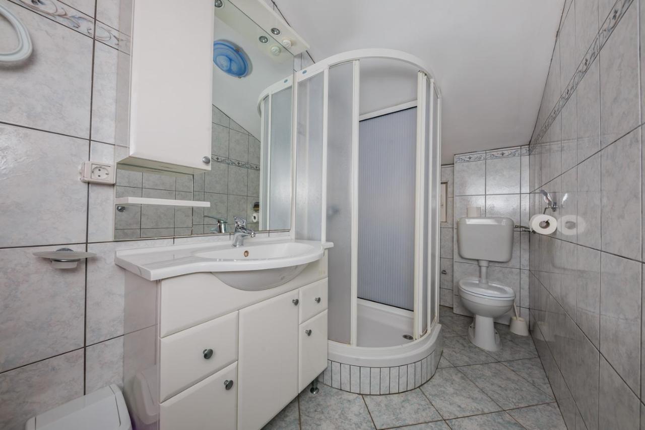 Apartamenty Z Basenem Ilja Rogoznica (Sibenik-Knin) Extérieur photo