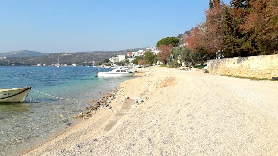 Apartamenty Z Basenem Ilja Rogoznica (Sibenik-Knin) Extérieur photo